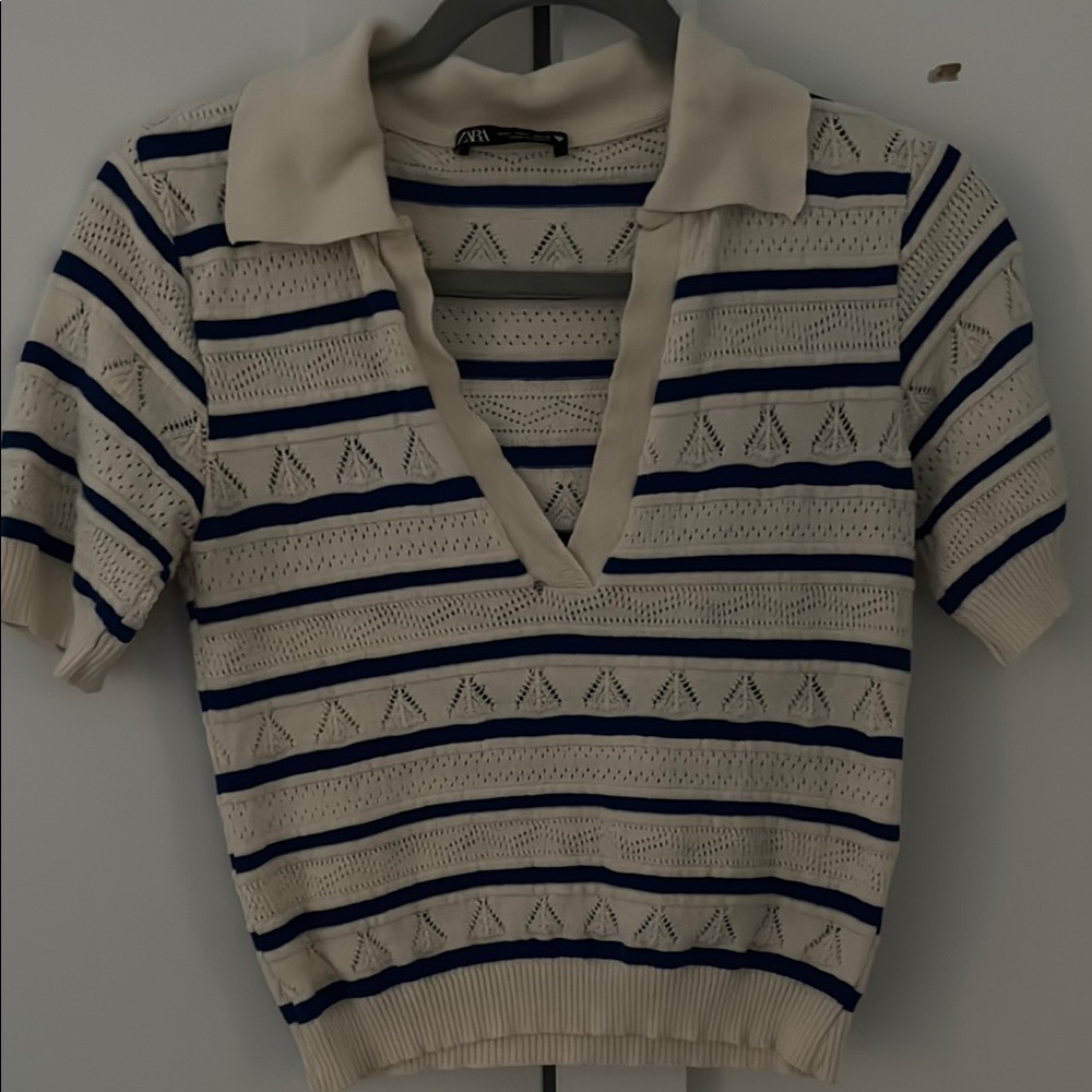 Zara Cream and Blue Knit Top